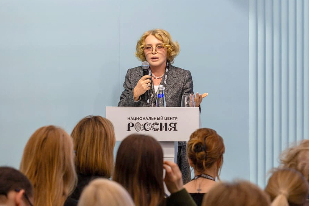 Команда Фонда им. В.П. Филатова представила опыт работы с биомедицинскими инновациями на конгрессе СМАРТздрав